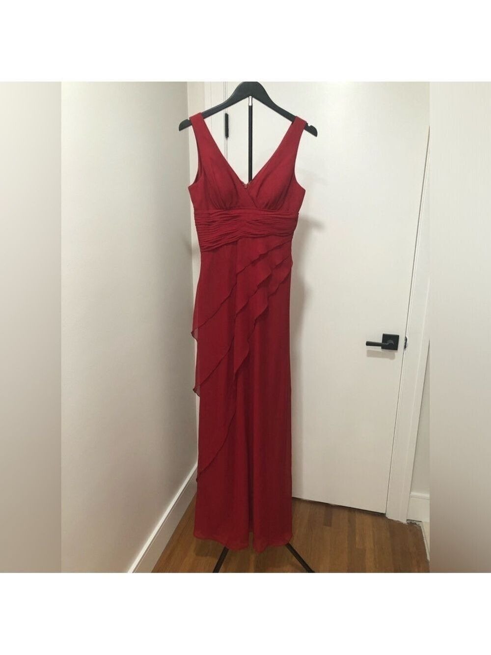 101. NWT!!Max & Cleo Vibrant Red Cocktail Dress